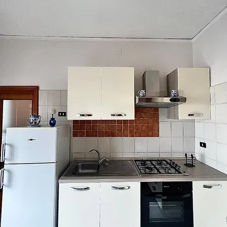 Rian House Apartament Neapol