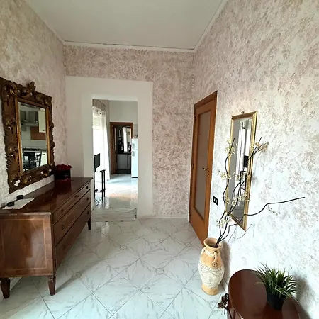 Apartament Rian House Neapol